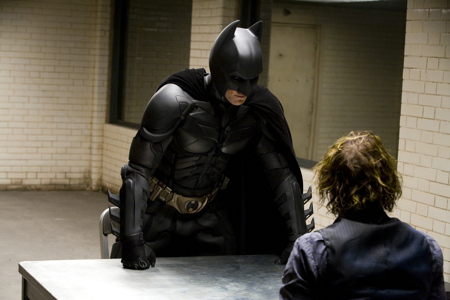 The Dark Knight Interrogation 'New' OnSet Photos Dark